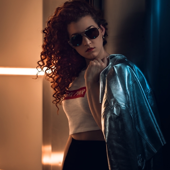 Meet your Posher, Jessica - Picture 3 of 8